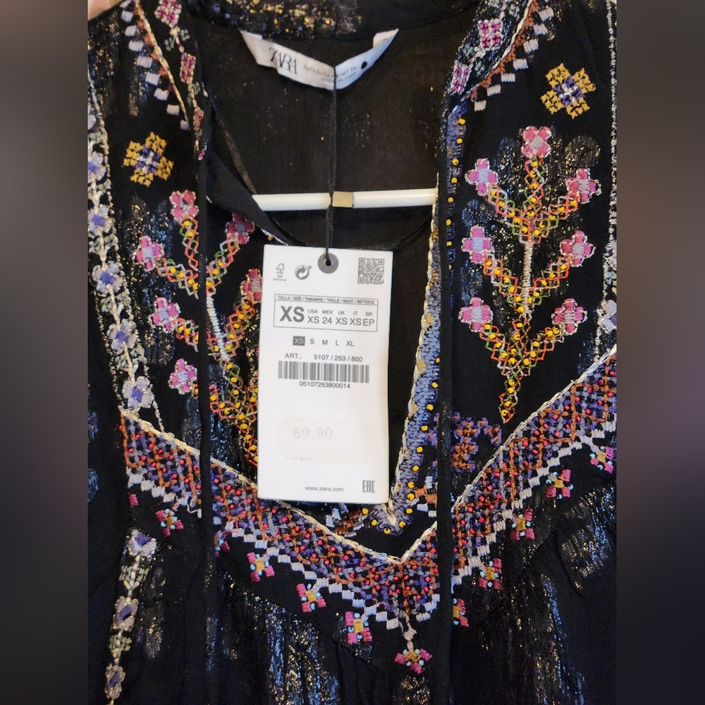 Zara Embroidered Black Blouse - Picture 3 of 6